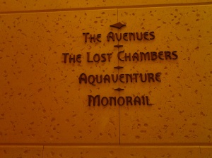Sign of Atlantis Hotel Aquarium-Dubai
