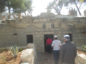 entering the Shepherd's field grotto