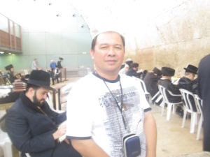 712 Me at the Synagogue of the Western (Wailing) Wall